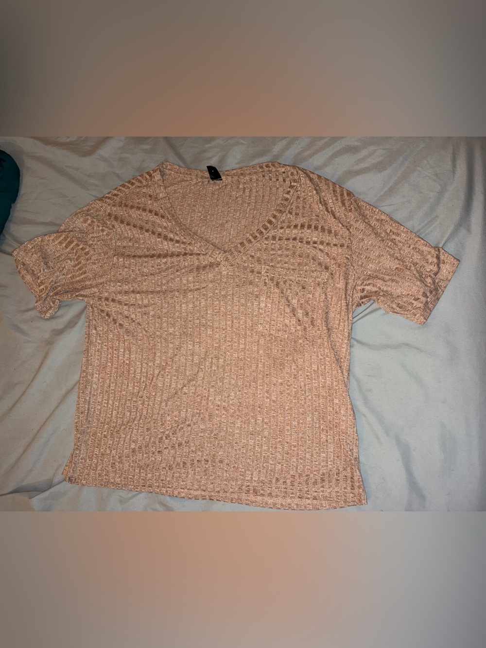 Peachy Ribbed V-Neck Knit Top